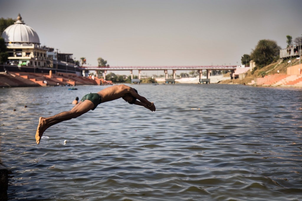 Taking a dip in Kshipra river - Ujjain Simhasth