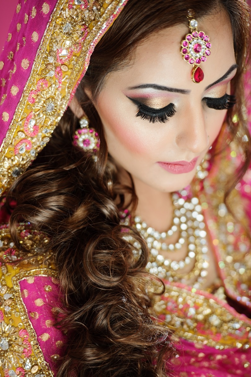 20 Most Fantastic Tips For Indian Bridal Makeup Oyo Hotels Travel Blog 3699