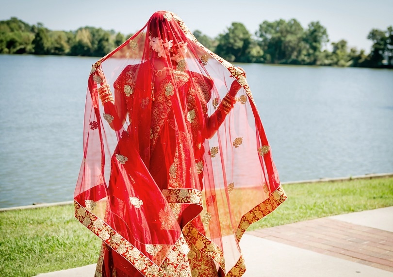 12 Latest Indian Bridal Dress Trends for 2018 – OYO Hotels: Travel Blog