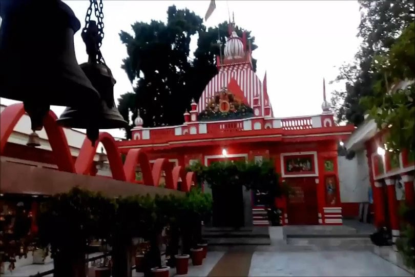 aliganj hanuman temple in lucknow