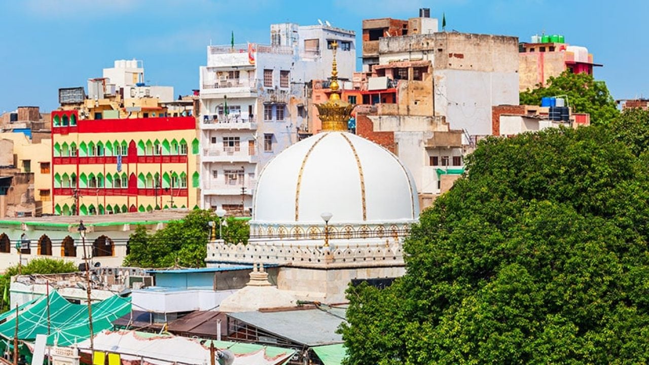 Discover the Heart of Sufism at Ajmer-e-Sharif - OYO
